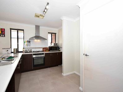 39 Ralphs Street, Seville Grove WA 6112