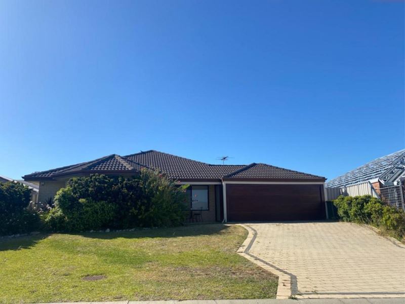 12 Ornata Bend, Banksia Grove