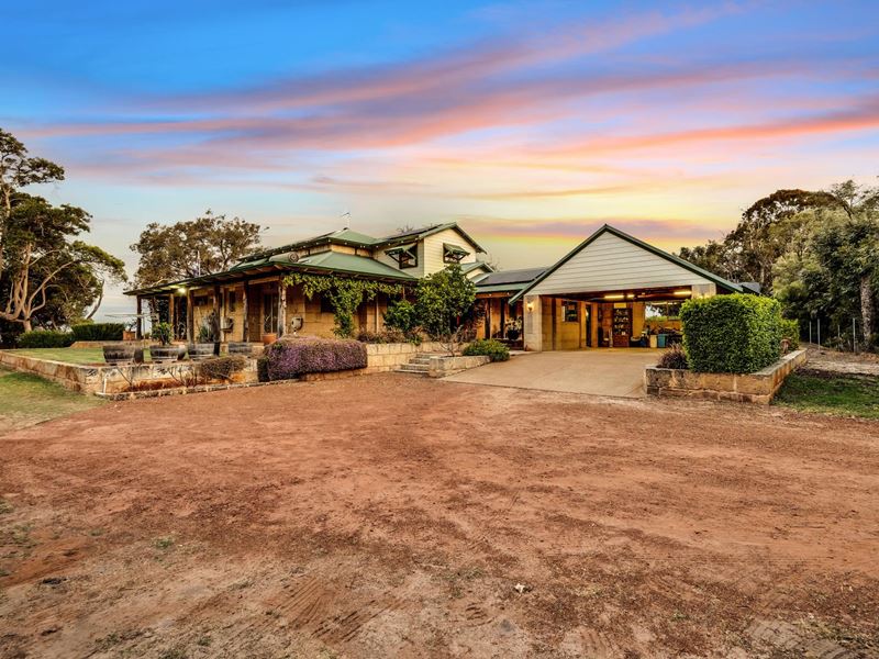 2197 Old Coast Road, Herron