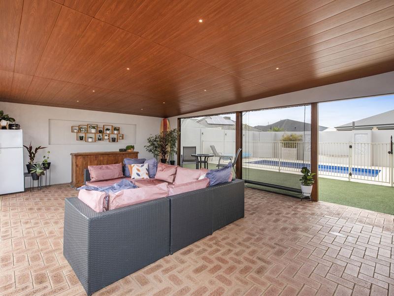 11 Sao Jorge  Green, Secret Harbour
