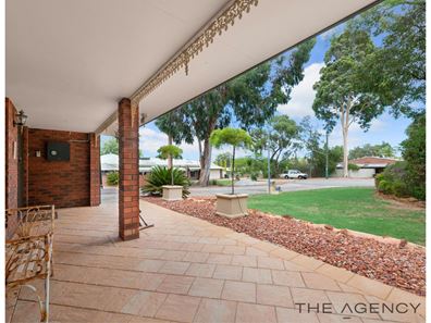 1 Rose Court, Lesmurdie WA 6076