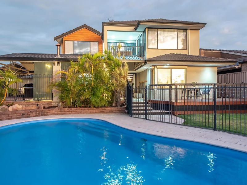 47 Emperor Avenue, Beldon WA 6027