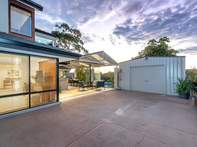 47 Emperor Avenue, Beldon WA 6027