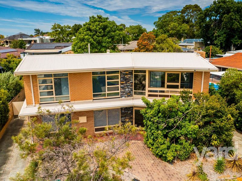 18 Challenger Place, Melville
