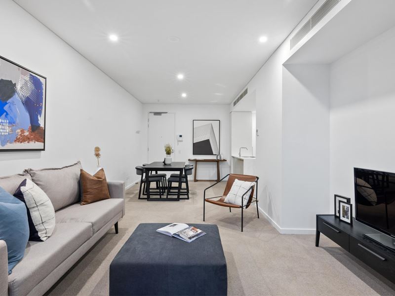 103/8 Moreau Parade, East Perth