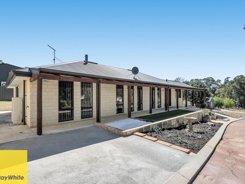 655 Alison Street, Mount Helena