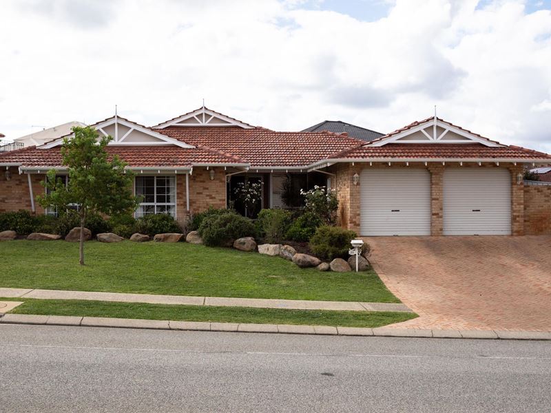 29 Allen-Williams Parade, Winthrop