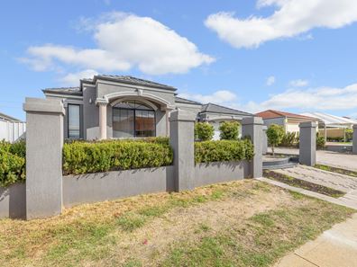 52 Banda Boulevard, Canning Vale WA 6155