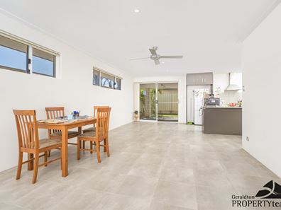 2/26 Johnston Street, Geraldton WA 6530