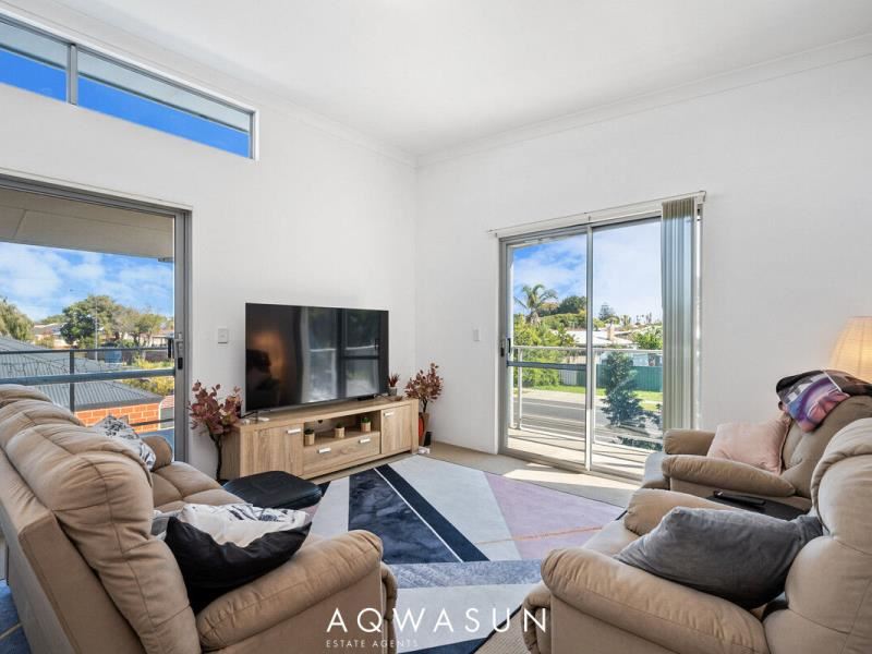 2/128 Safety Bay Road, Shoalwater