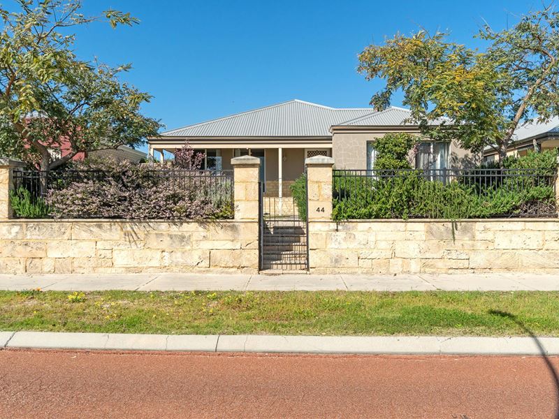 44 Elmina Avenue, Ellenbrook WA 6069