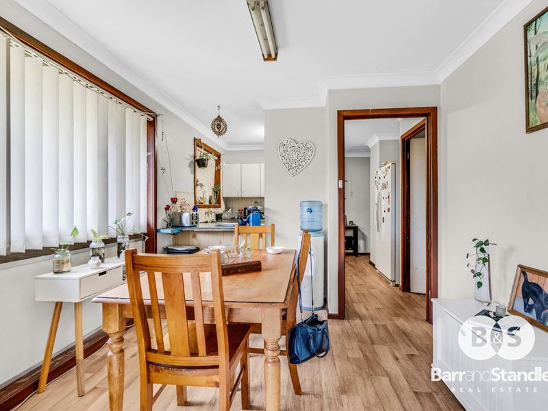 14 Mawson Place, Withers
