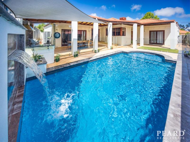5 Montash Retreat, Woodvale