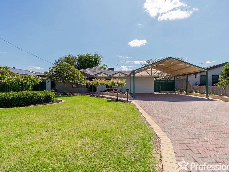 24 Bicheno Way, Willetton