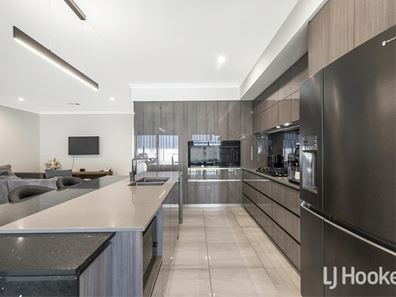 28 Maruyama Way, Landsdale WA 6065