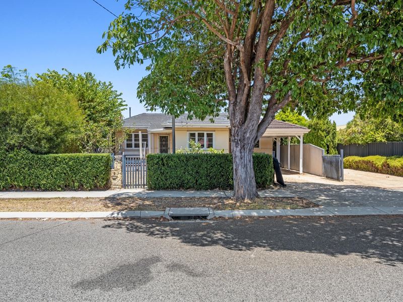 9 Adamson Road, Brentwood