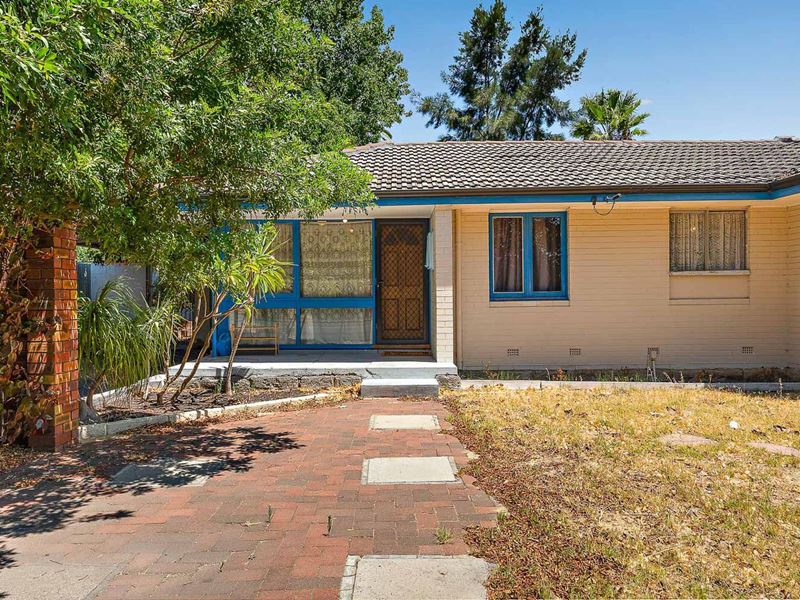 136 MARANGAROO DRIVE, Girrawheen
