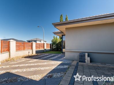 50 King David Boulevard, Madeley WA 6065