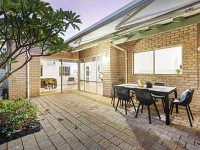 1/33 Baird Avenue, Nedlands WA 6009