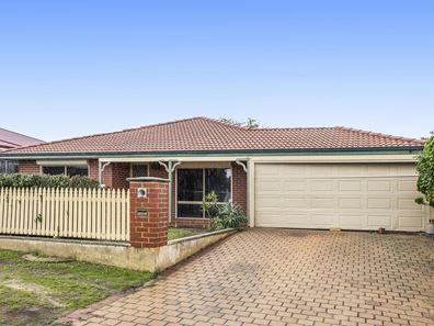 12 Badcoe Alley, Clarkson WA 6030