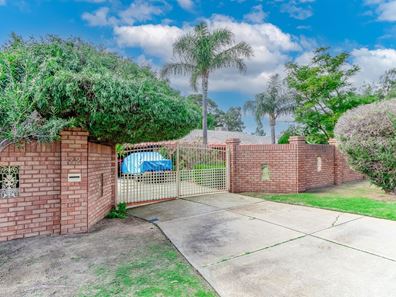 22 Page Road, Kelmscott WA 6111