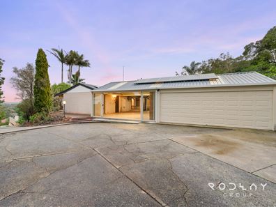 22 Henrietta Ave, Mount Nasura WA 6112