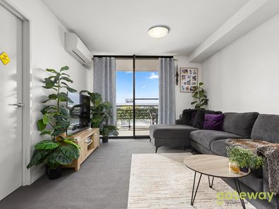 32/20 Signal  Terrace, Cockburn Central WA 6164