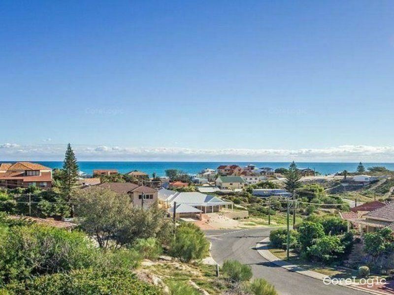 24 Oldham Way, Yanchep WA 6035