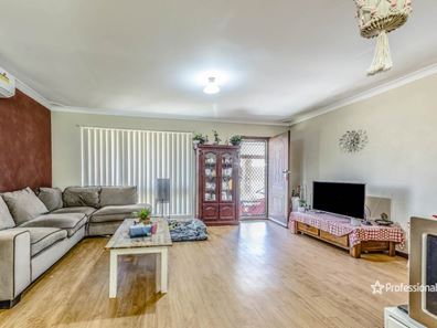 32A Mark Way, Mount Tarcoola WA 6530