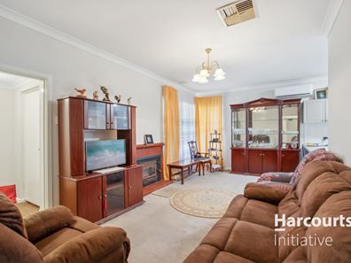 34 Selhurst Way, Balga WA 6061