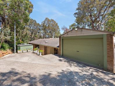 21 Mackie Road, Roleystone WA 6111