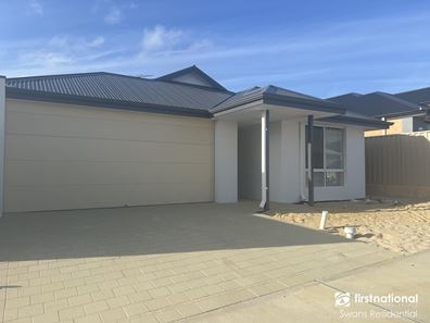 16 Venetian Road, Eglinton WA 6034