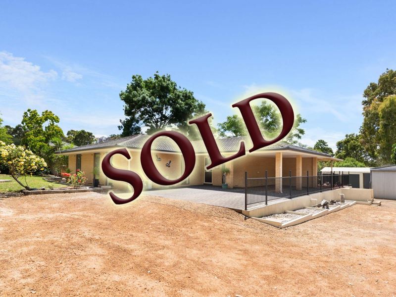 6 White Street, Mount Helena