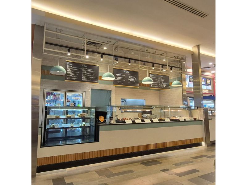 Food/Hospitality - Open Food Business in Prestigious Shopping Centre's Food Court: Fully Set Up and Ready to Go!