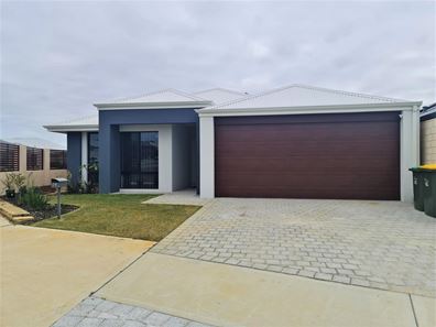 19 Pravia Way, Alkimos WA 6038