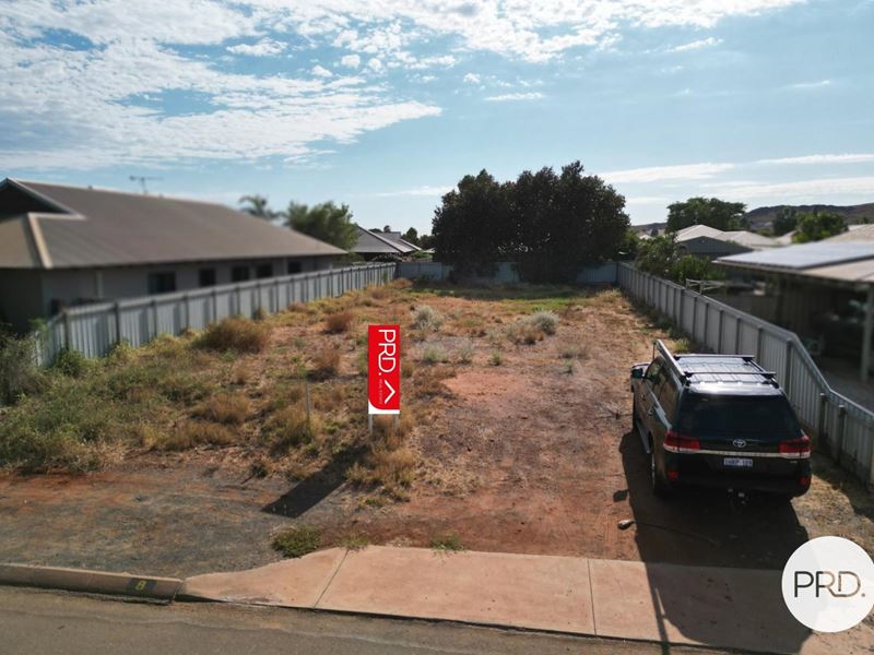 8 Walker Close, Millars Well WA 6714