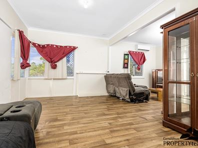 3 Dhu Street, Rangeway WA 6530
