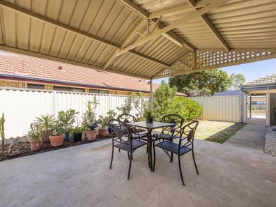 1 Bindak Brace, Greenfields WA 6210