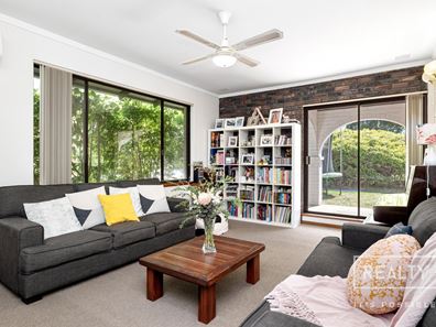2 Padstow Street, Karrinyup WA 6018
