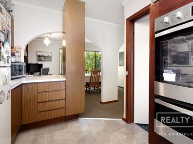 2 Padstow Street, Karrinyup WA 6018