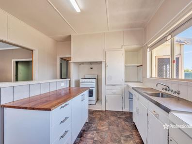 40 Marsden Street, Wonthella WA 6530