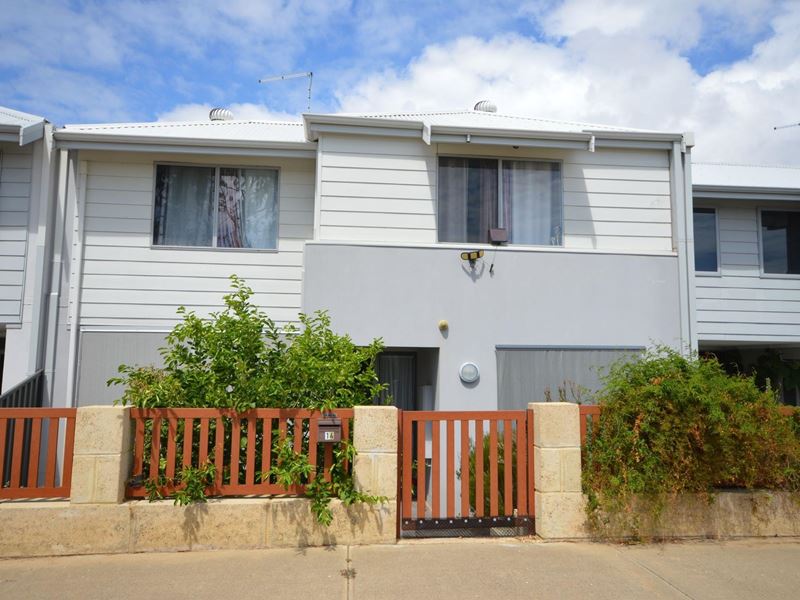 14 Stirling Street, Mandurah