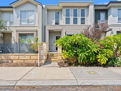 76 Strinesdale Boulevard, Aveley WA 6069