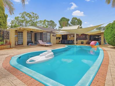 195 Greenwood Way, Barragup WA 6209