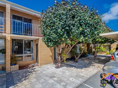 18/321 Harborne Street, Glendalough WA 6016