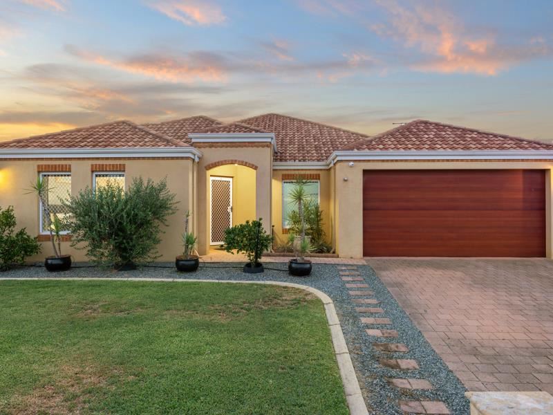 1 Mintberry Gardens, Byford WA 6122