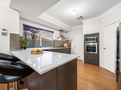 1 Mintberry Gardens, Byford WA 6122