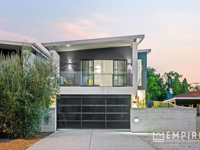25A Erpingham Road, Hamilton Hill WA 6163