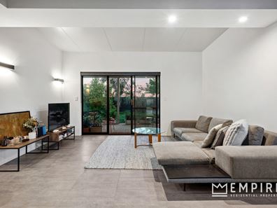 25A Erpingham Road, Hamilton Hill WA 6163