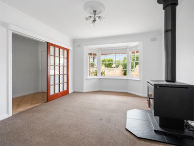 118 Ward Street, Lamington WA 6430
